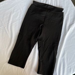 Spanx Cropped Leggings NWOT
